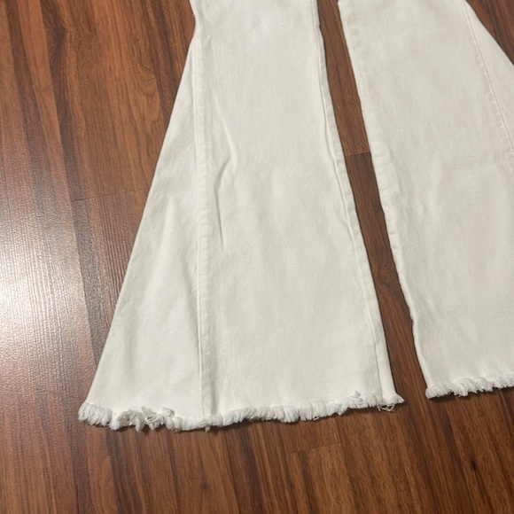 Juliana’s flare leg pull on elastic waist jeans size M - Picture 2 of 5